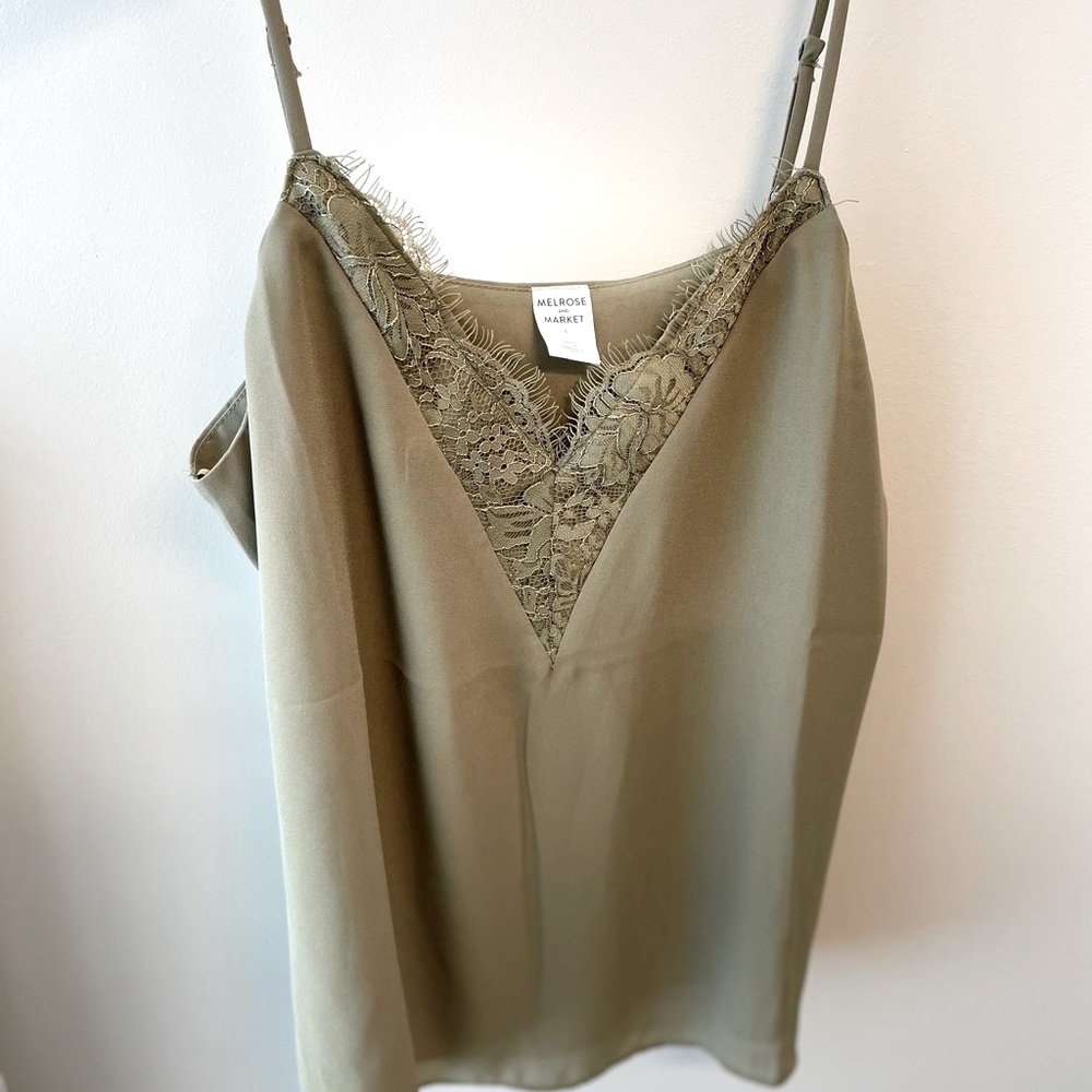 Melrose and Market size small, sage green camisole